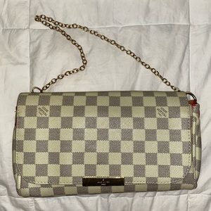 Louis Vuitton Favorite Crossbody Damier Azul